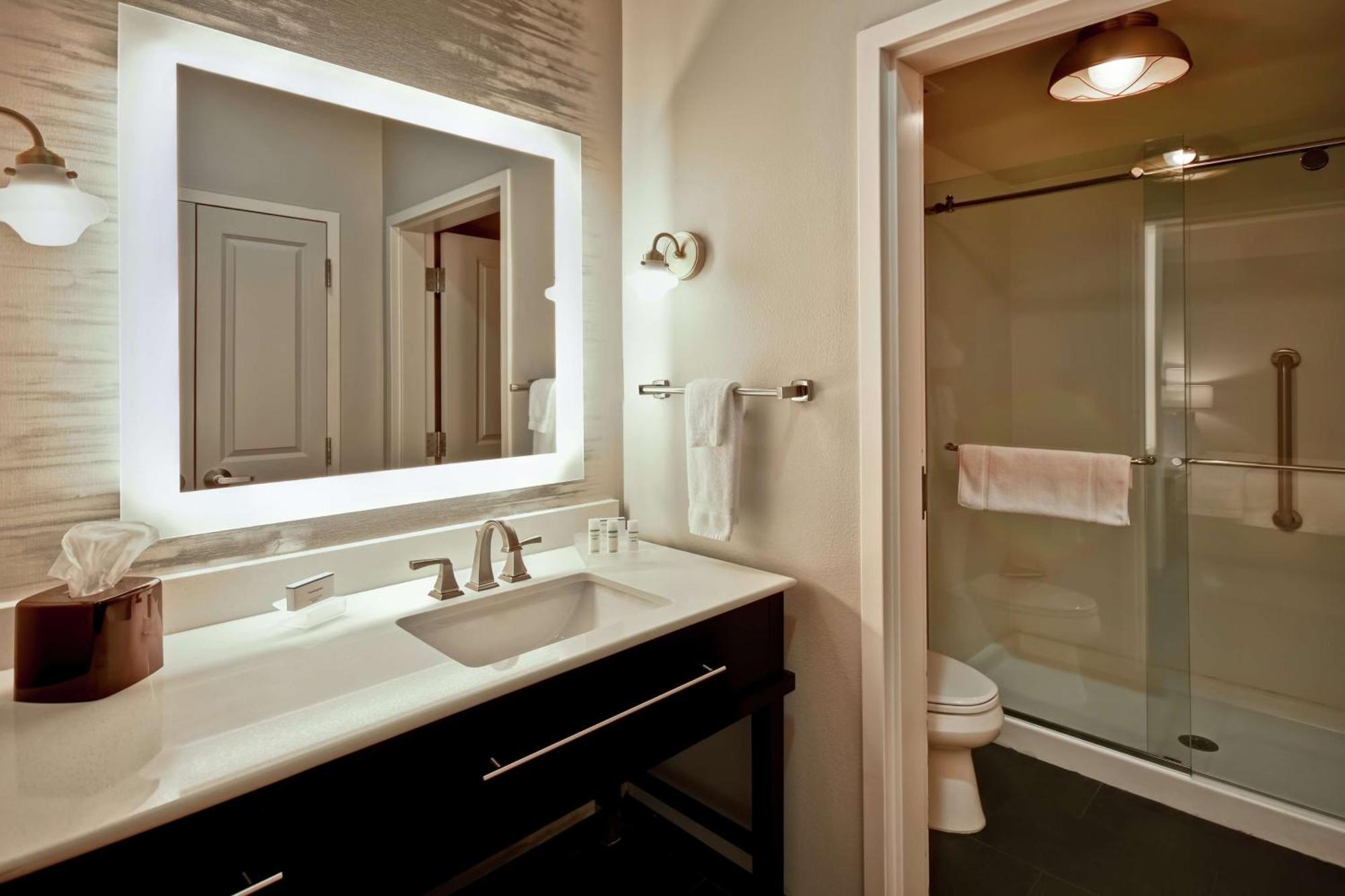 Homewood Suites By Hilton Dallas Arlington South Экстерьер фото