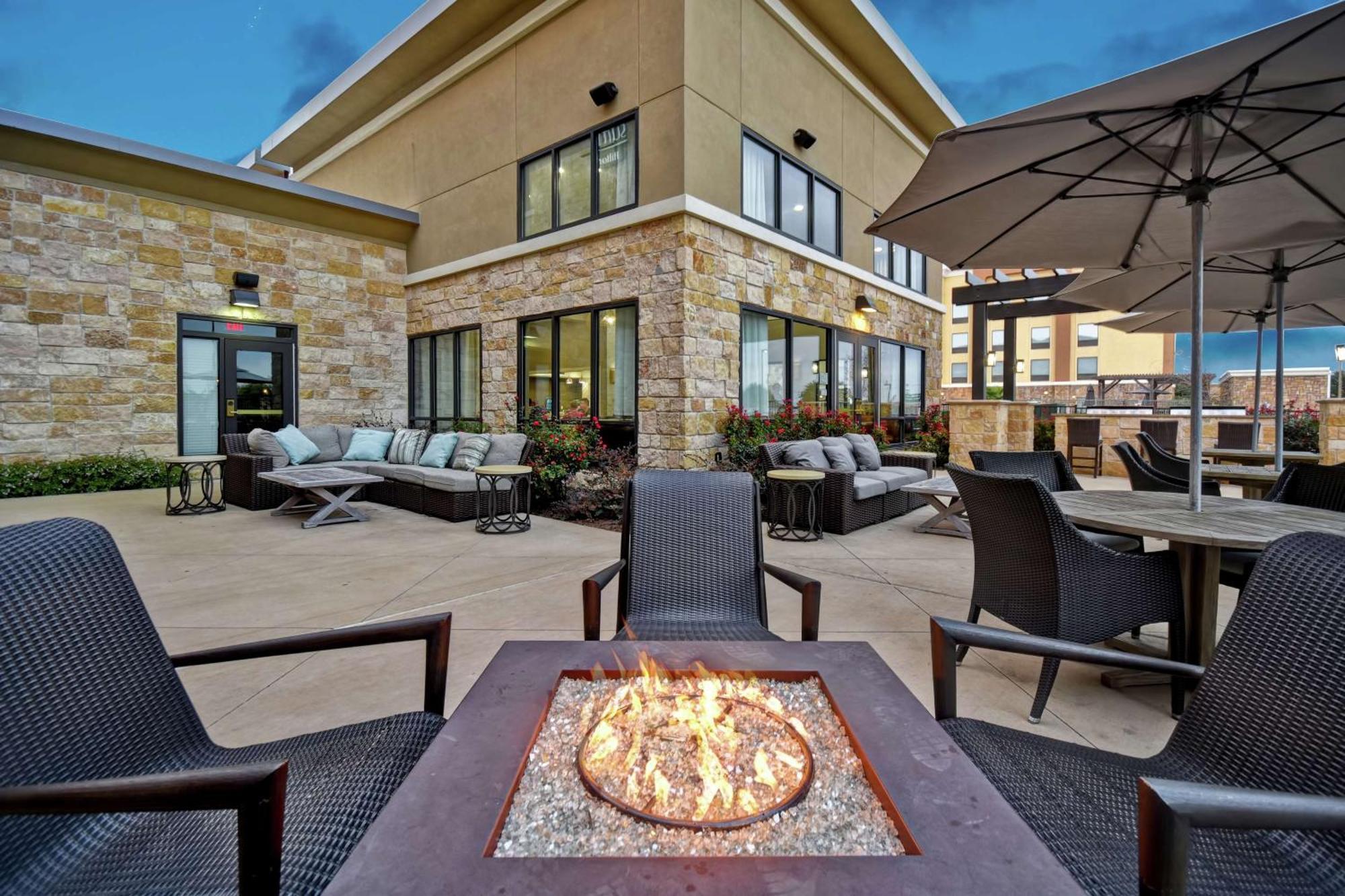 Homewood Suites By Hilton Dallas Arlington South Экстерьер фото
